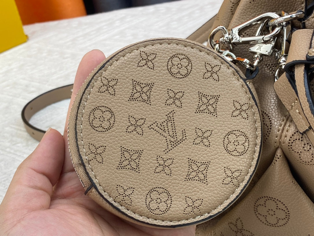 165NE98B Popular   leather bag