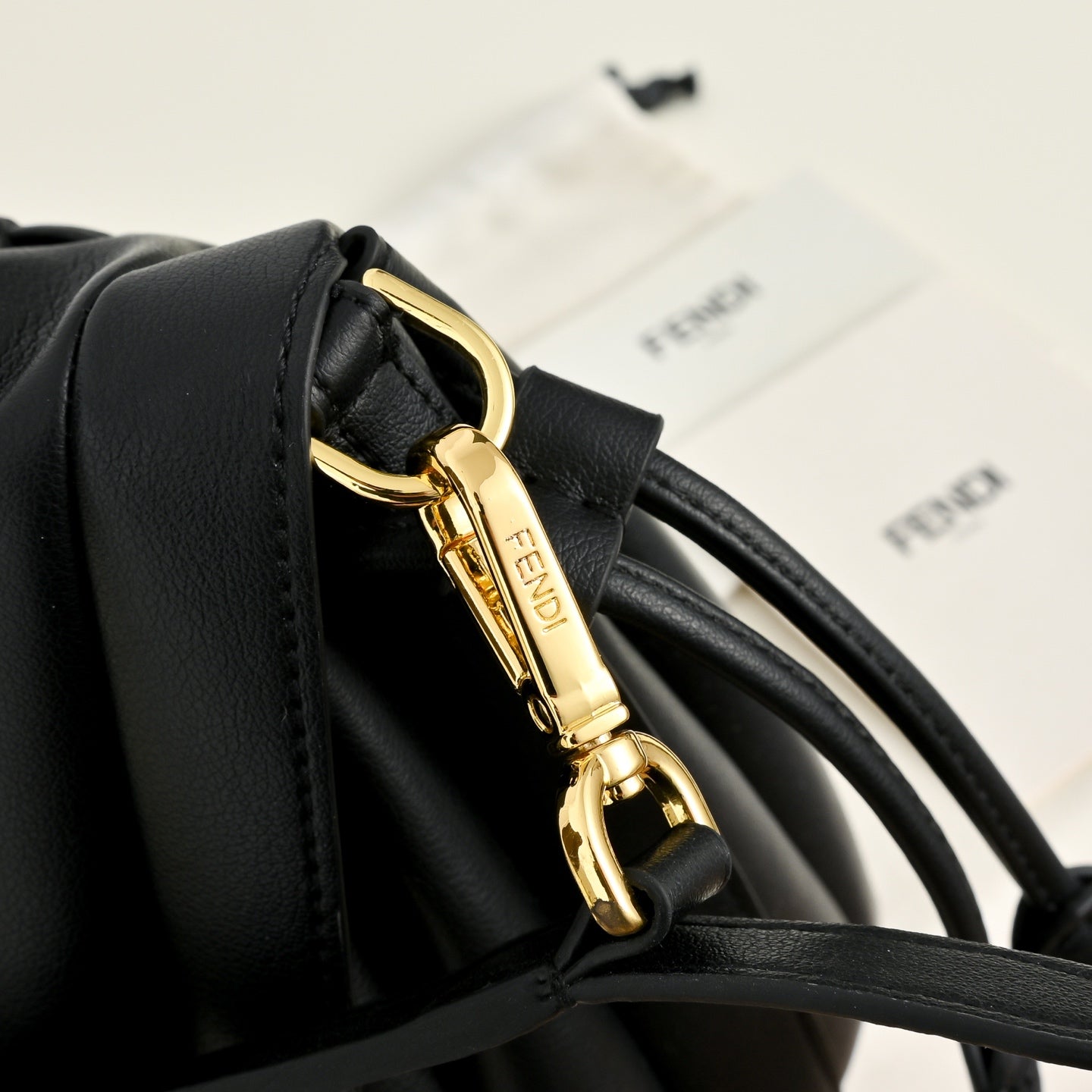 136PF106B Popular leather bag