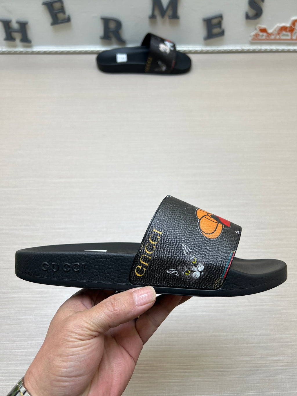 5WB239Z Popular Slippers
