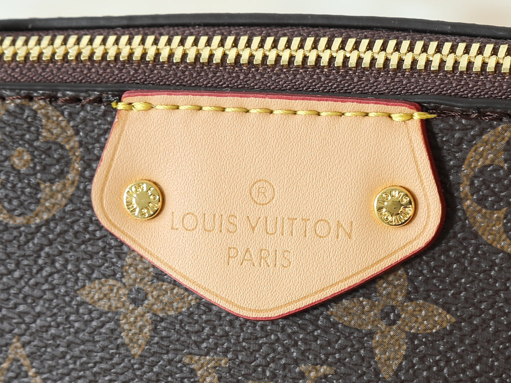 15RE53B  Popular   leather bag