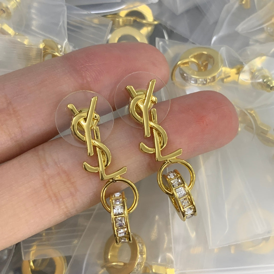 84SL92E Popular  Earrings