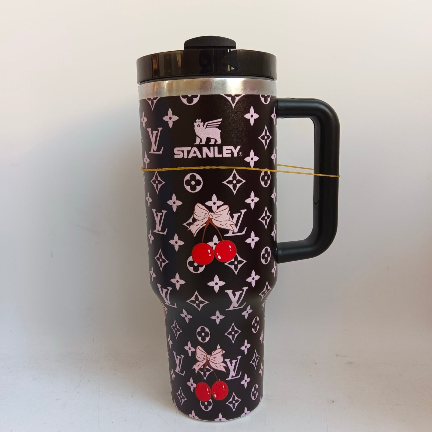 156NE2A Popular  Cups