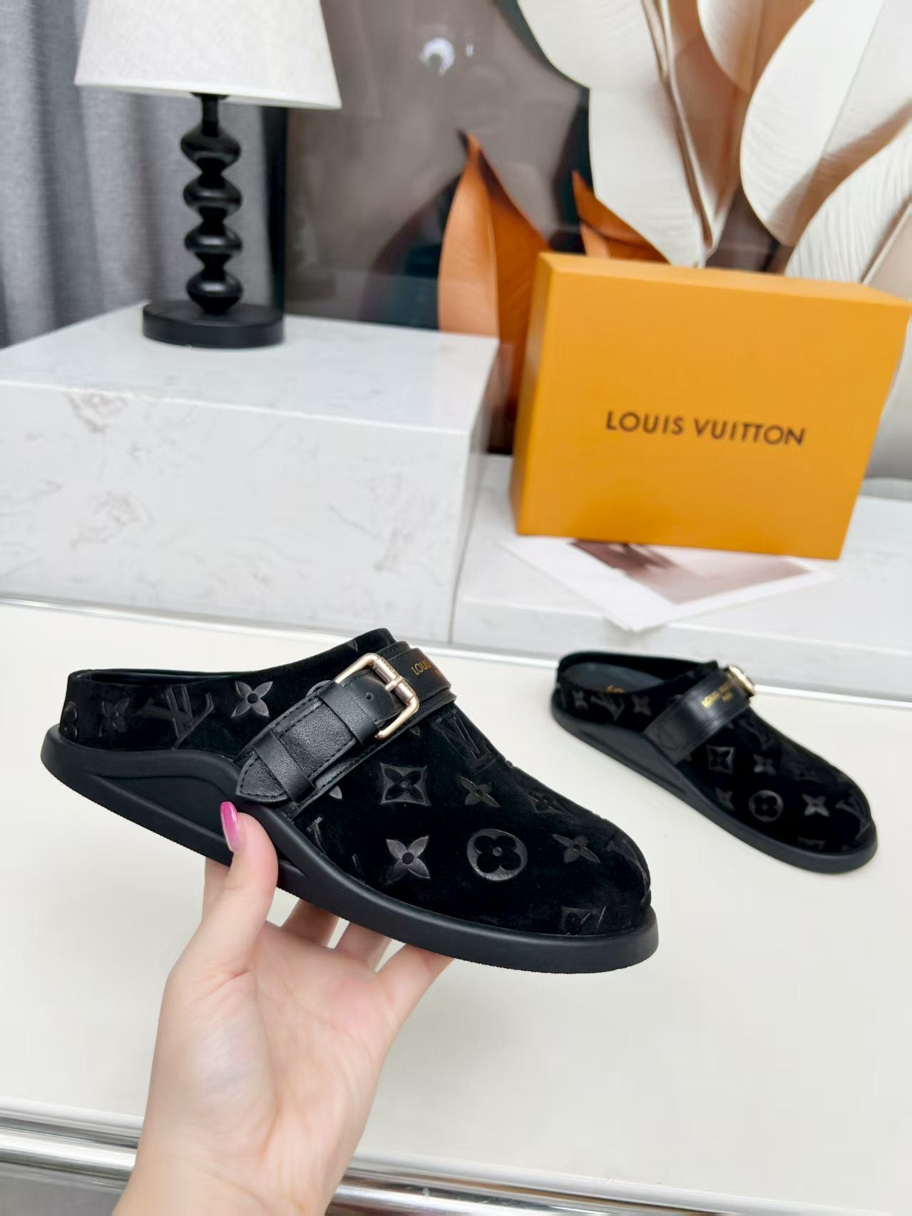 2105QE255Z Popular high-quality Shoes