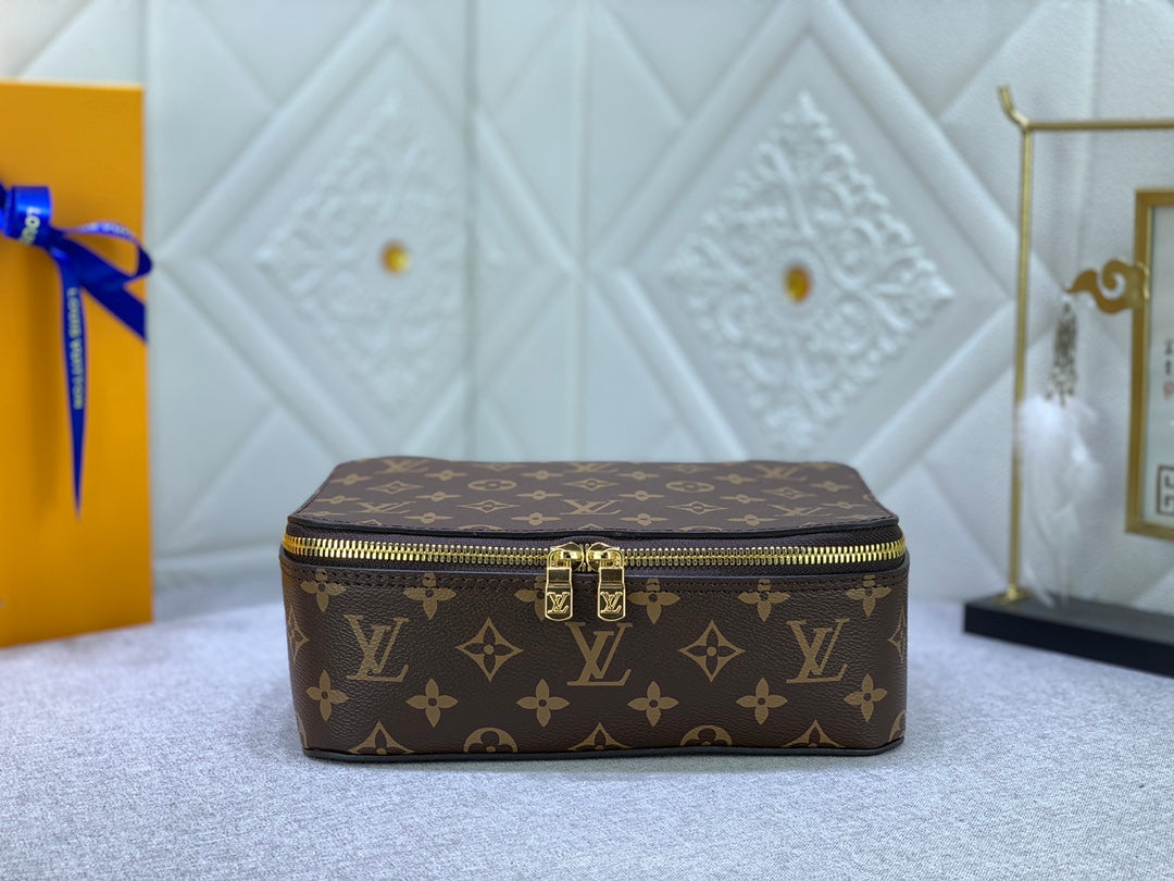 1XE272B Popular  leather bag 