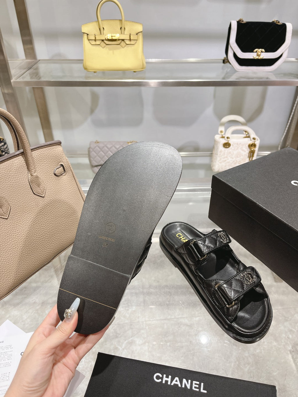 245RC7Z Popular leather shoes