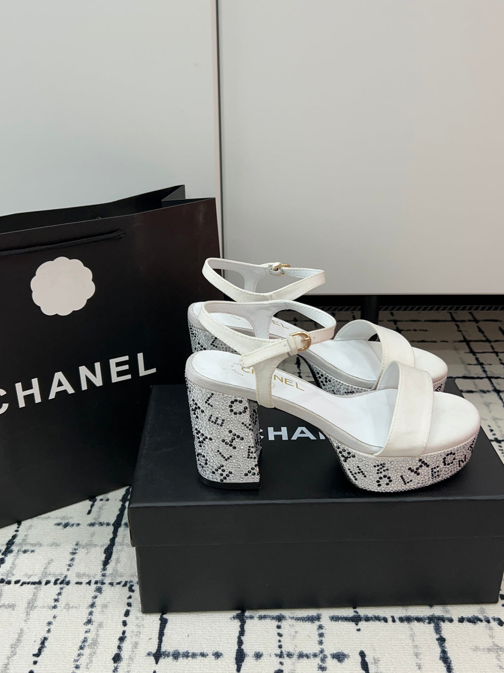 14C41Z Popular High heels