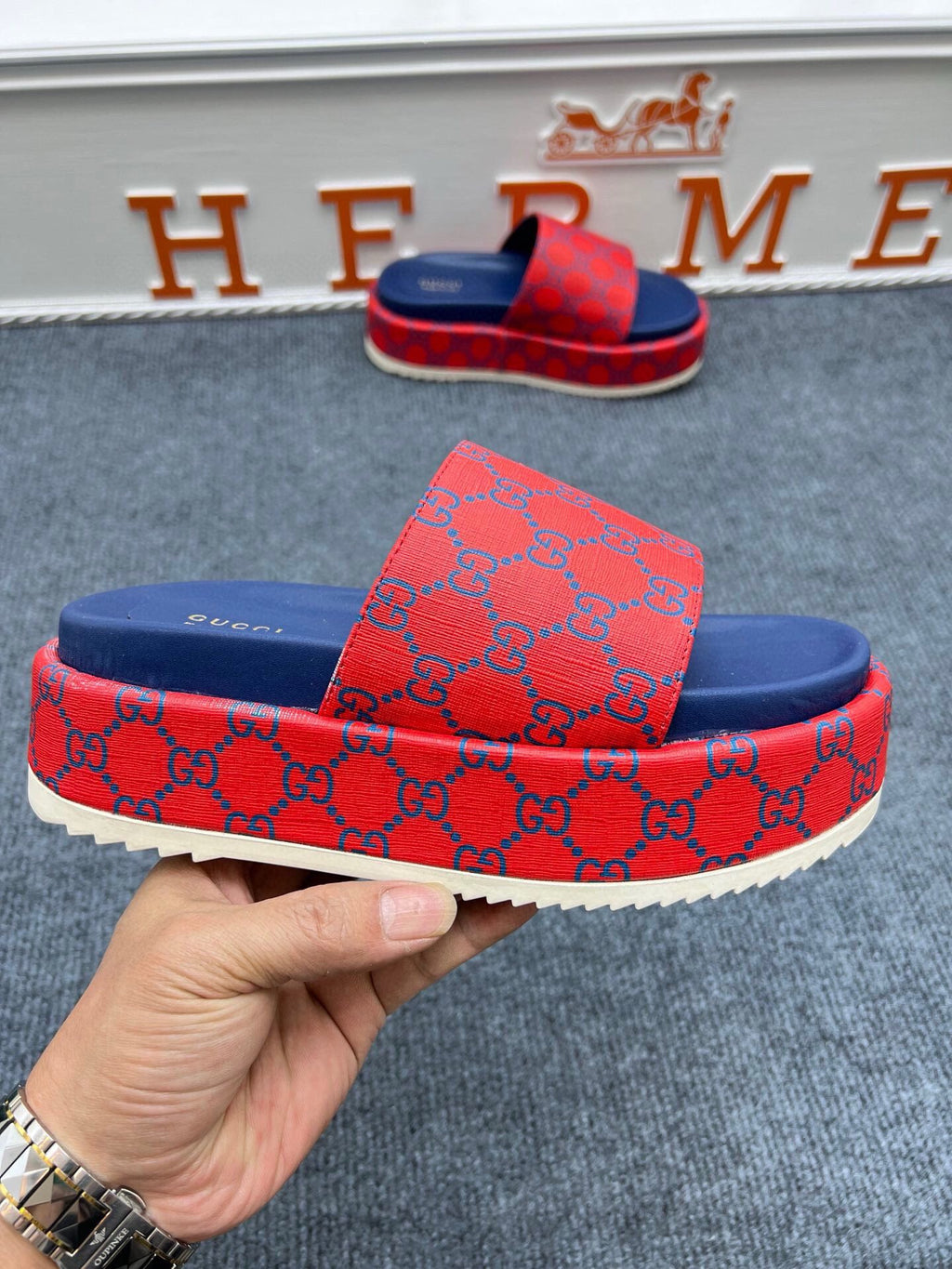 54B122Z Popular slippers  Sole thickness 5.5cm