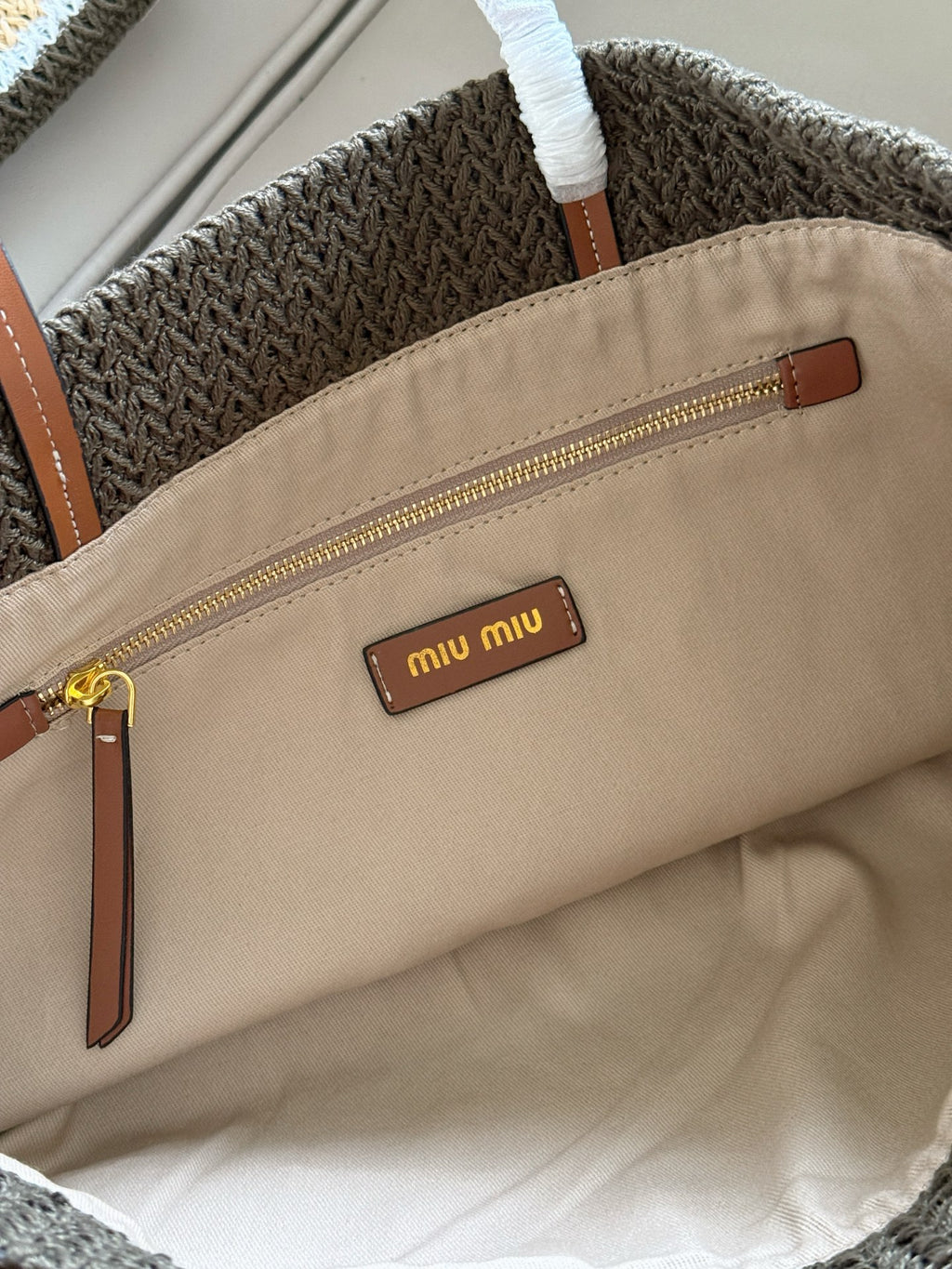 B1P46A162 Popular woven bags