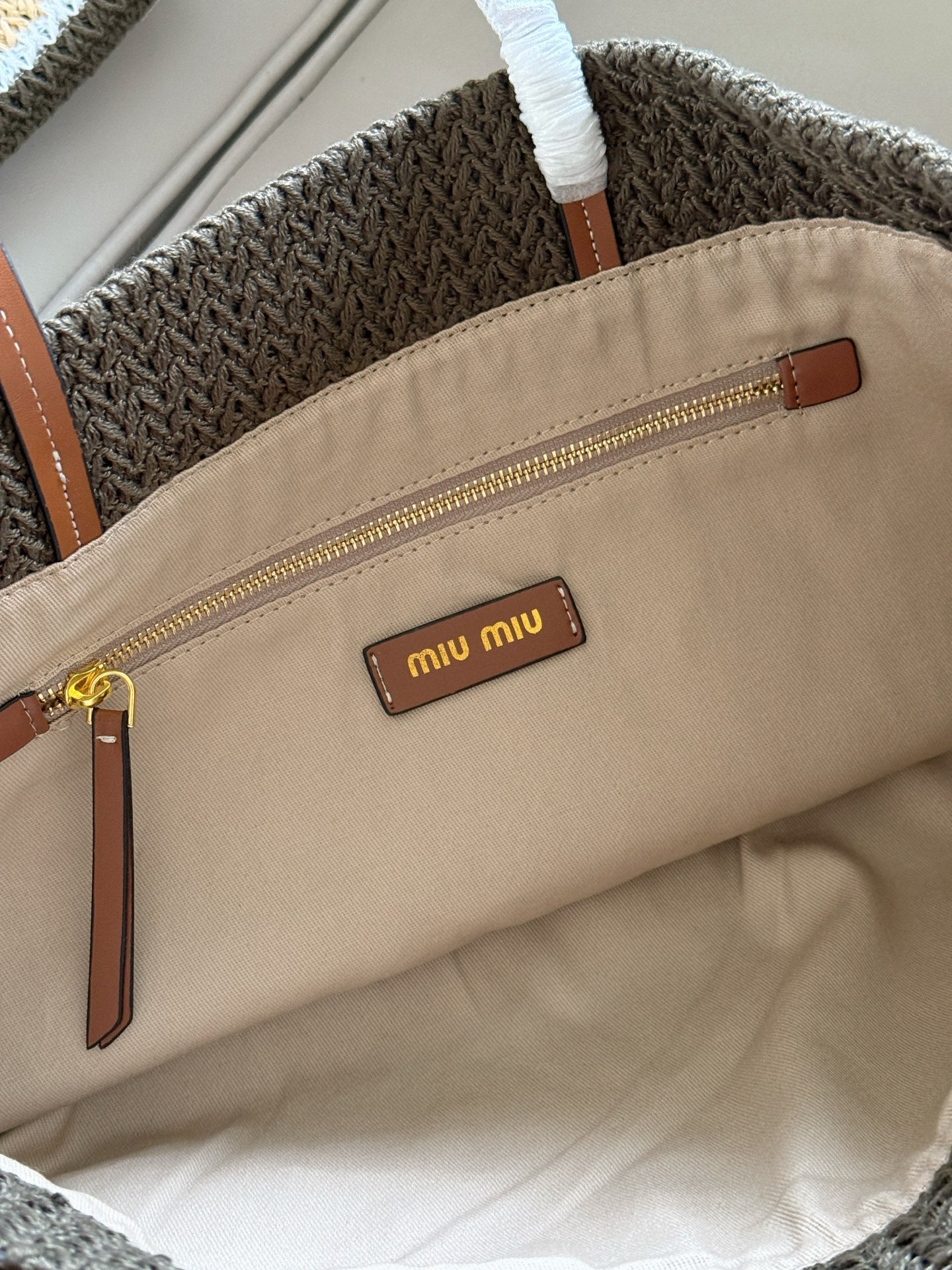 B1P46A162 Popular woven bags