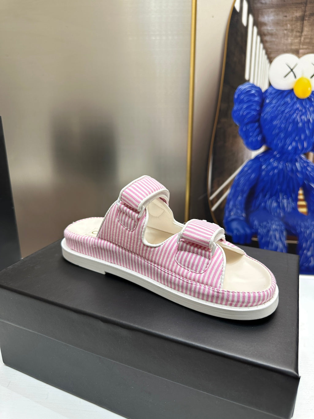 145RC1Z Popular sandals