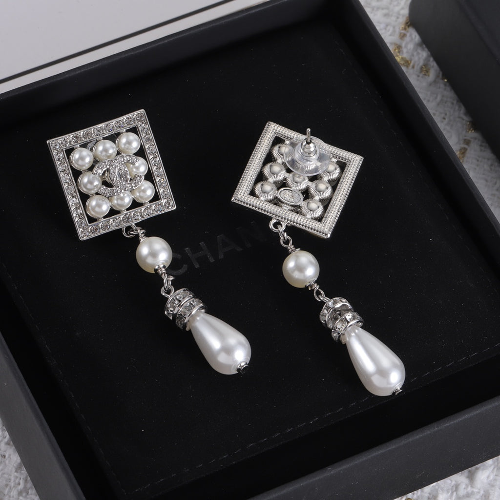 14C376E Popular Earrings