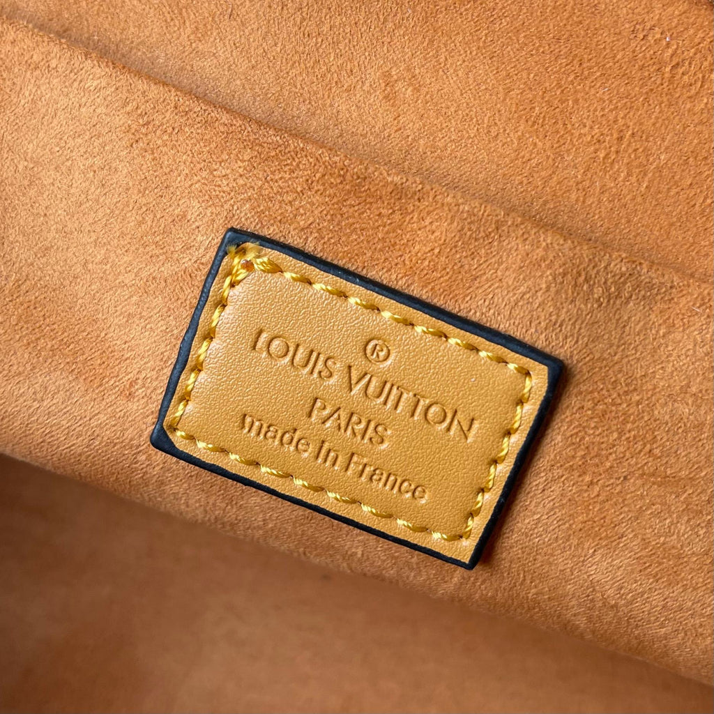 146PE95B Popular leather bag