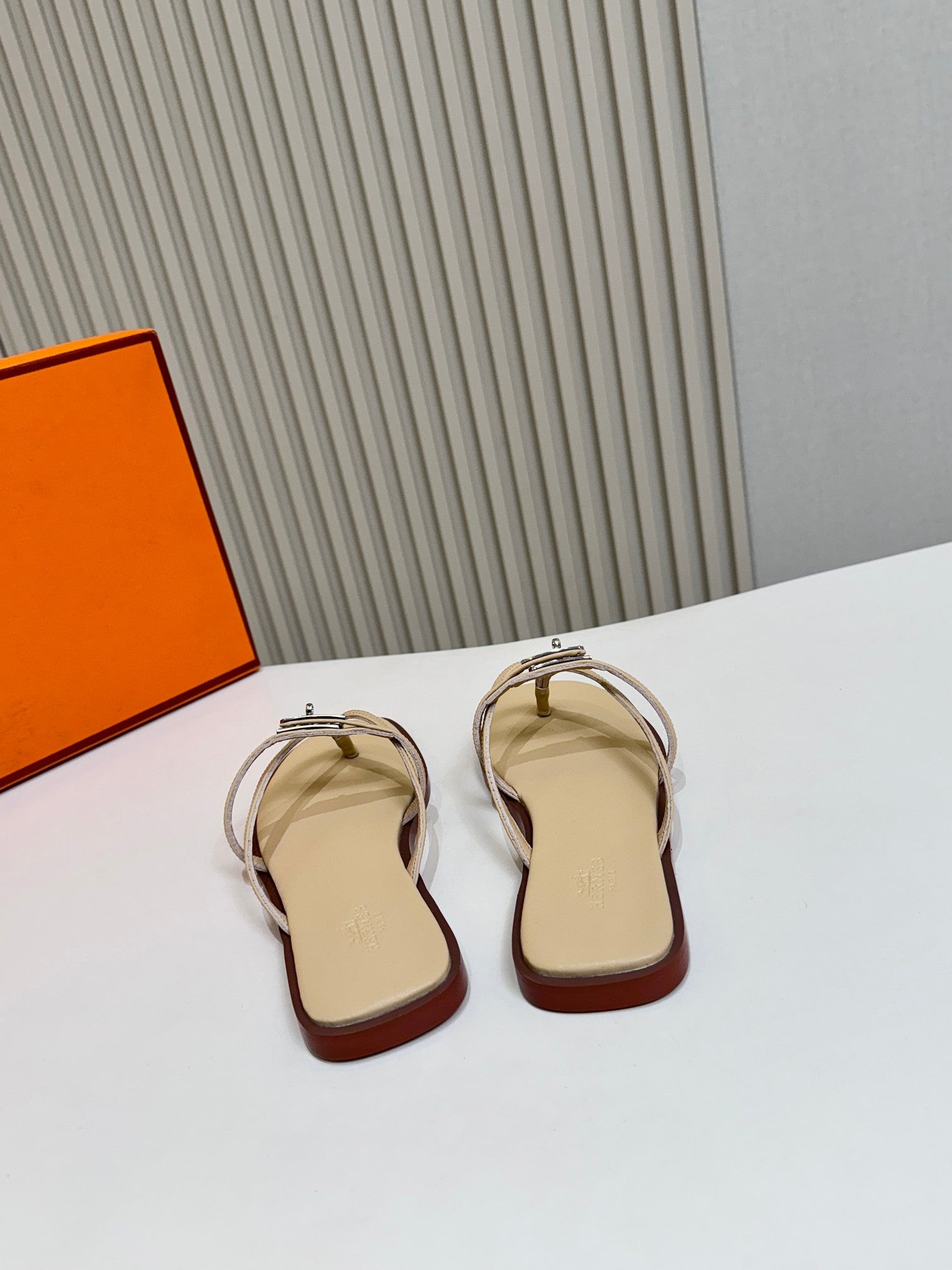 Z2X66H6 Popular high-quality leather Shoes