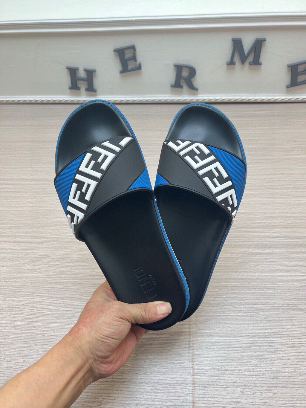 535ZF283Z Popular Slippers