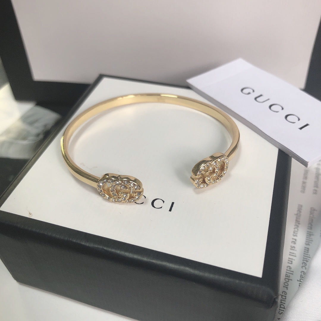 15QB29K  Popular Bracelets