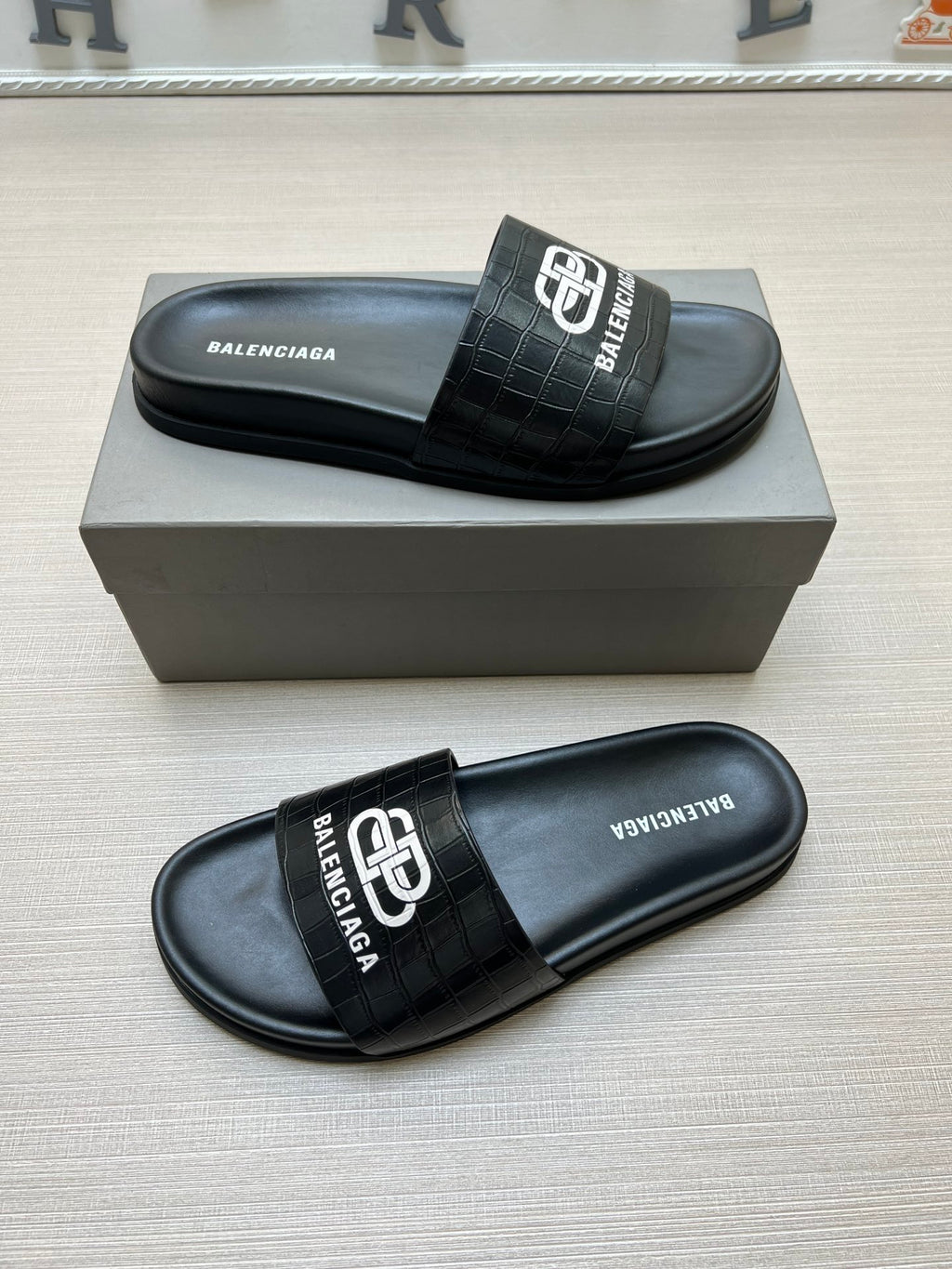 54J99Z Popular slippers