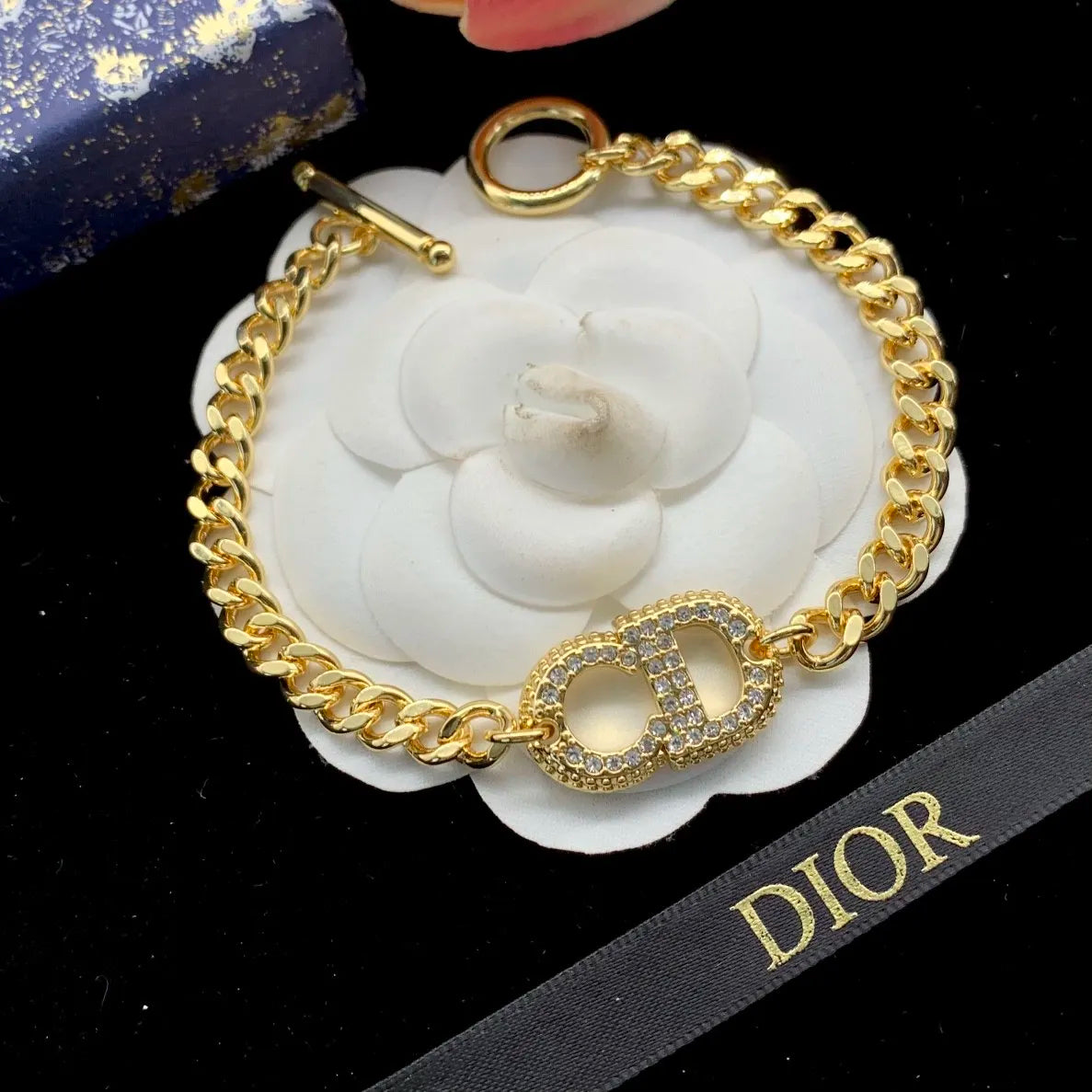 1ND45K  Popular bracelet
