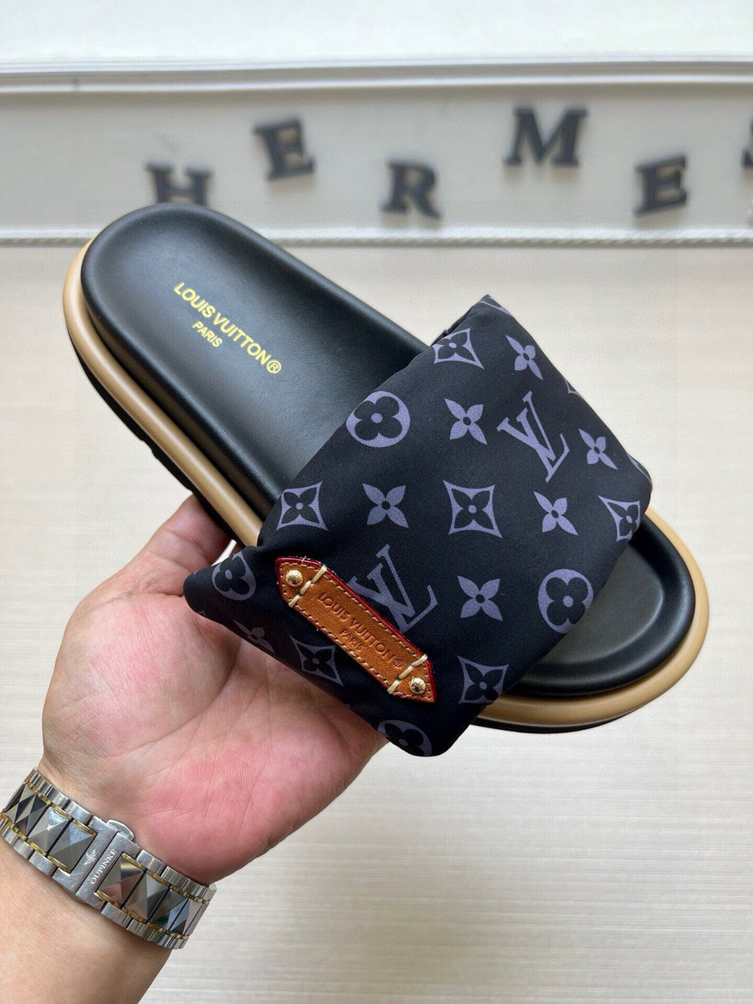 5QE9Z Popular Slippers