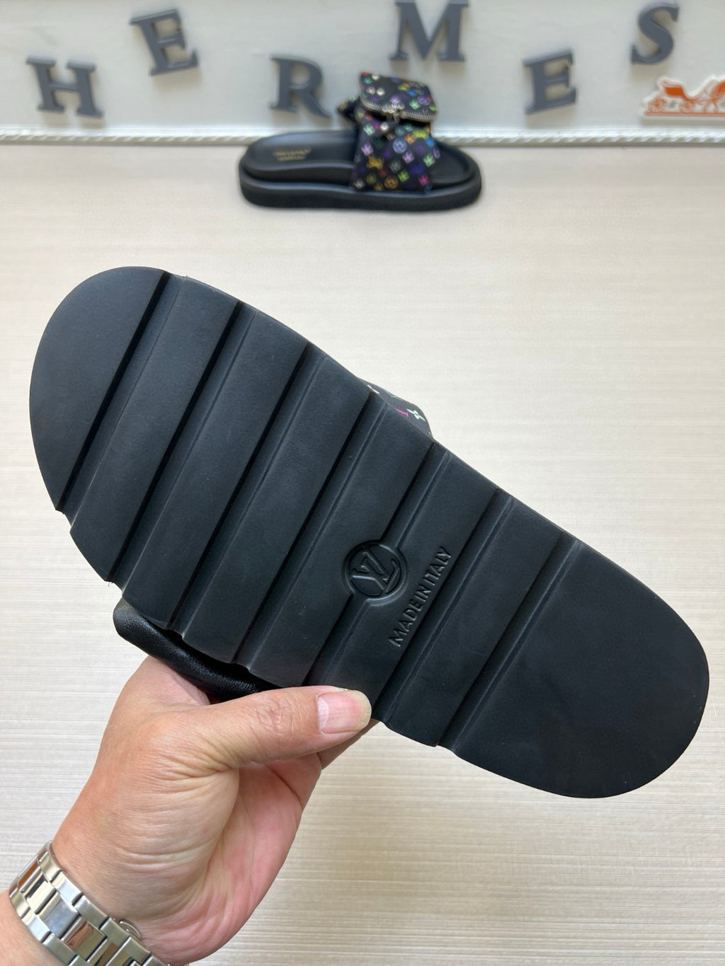 5QE1Z Popular Slippers