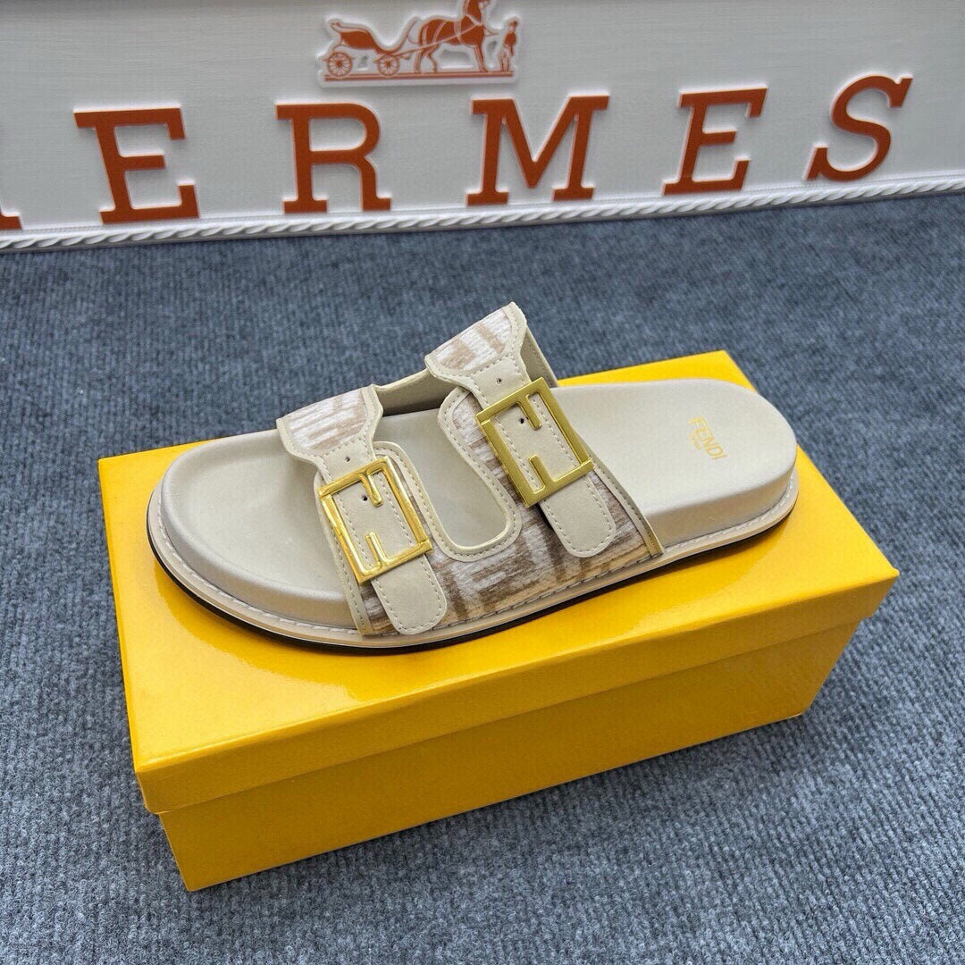 54F38Z Popular slippers