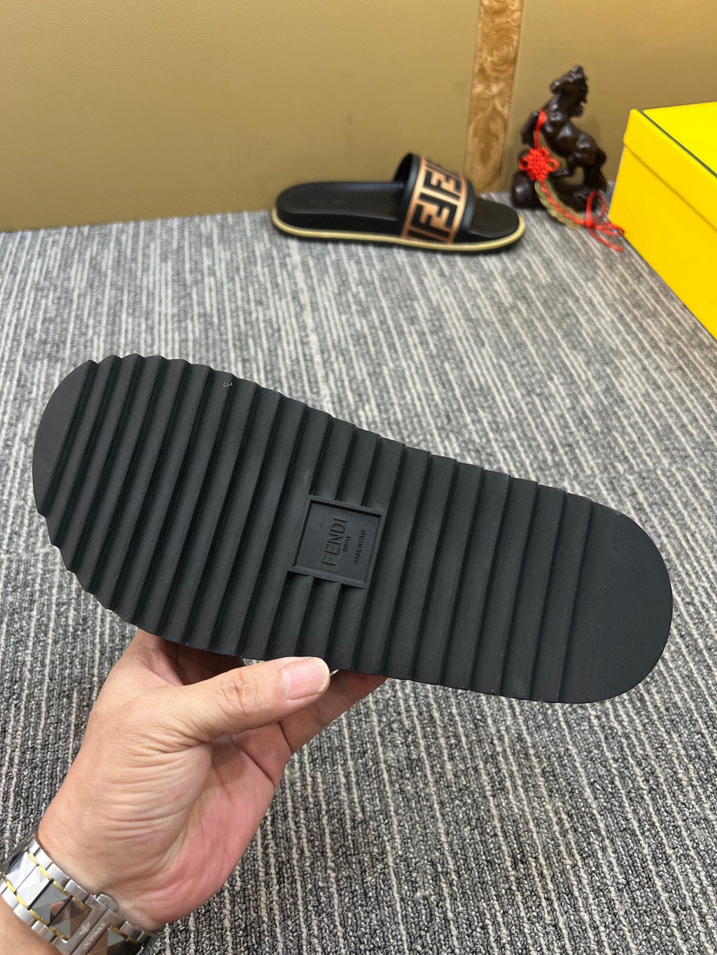 5XF103Z Popular Slippers