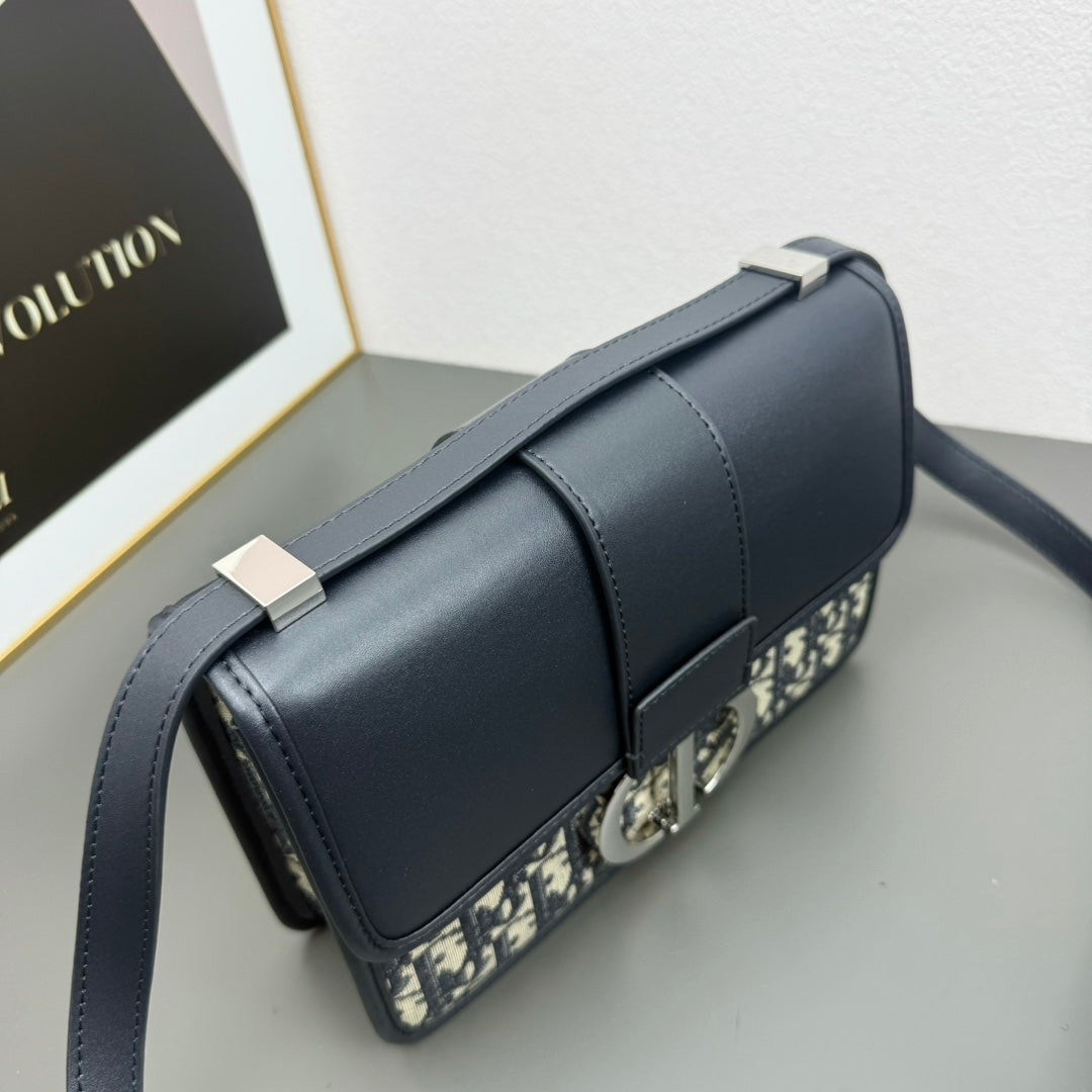 1WD82B Popular  leather bag