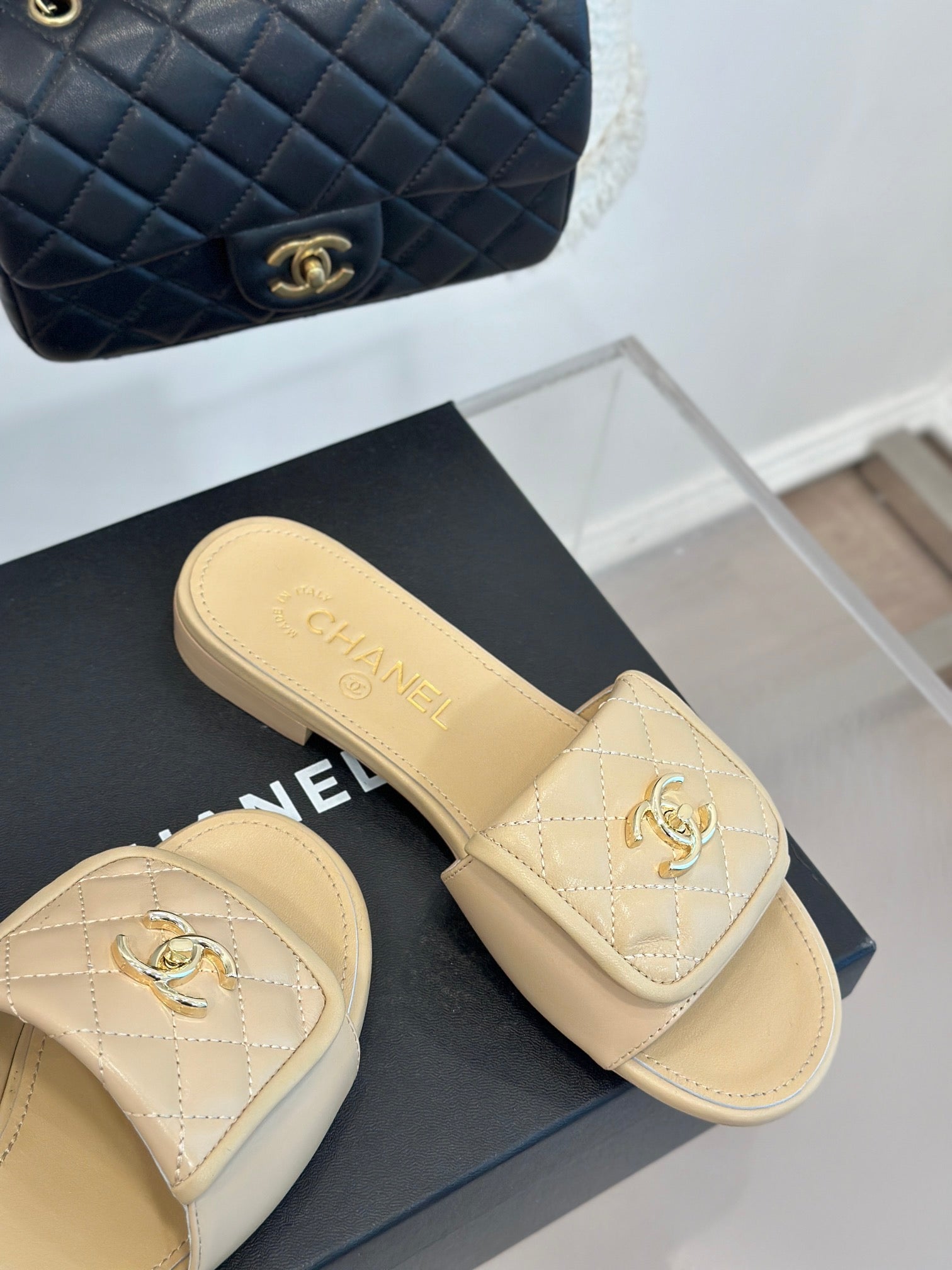 1RC254Z Popular Slippers