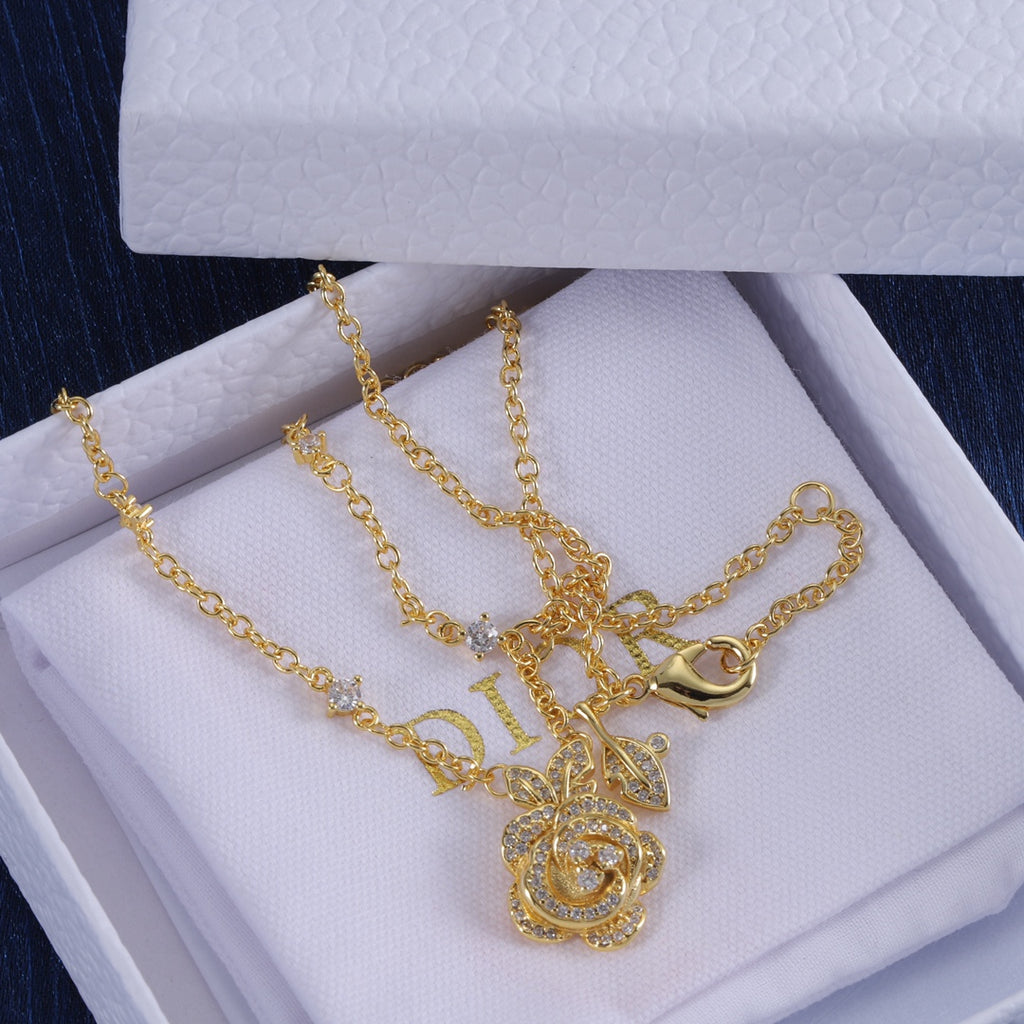 15QD70X Popular Necklace