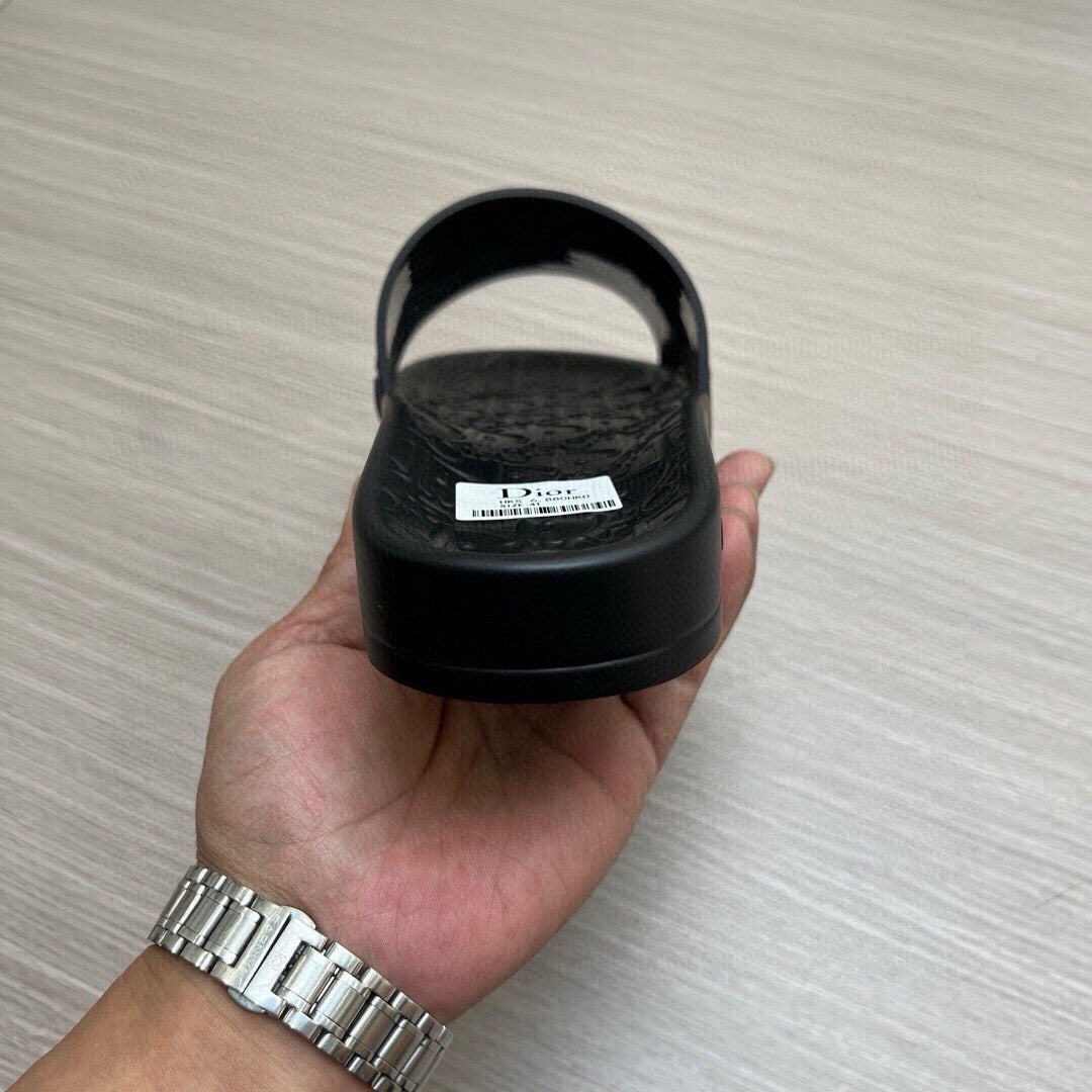 5LD212Z Popular Slippers