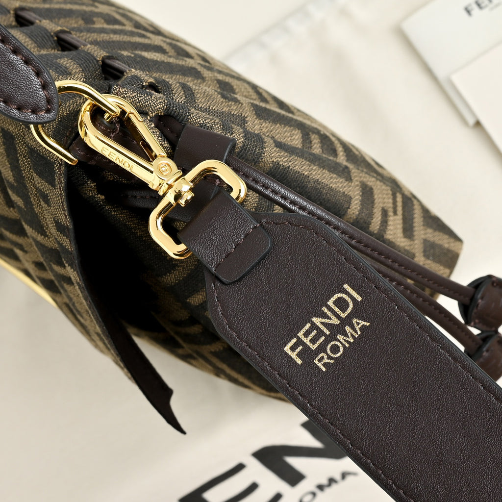 136PF106B Popular leather bag