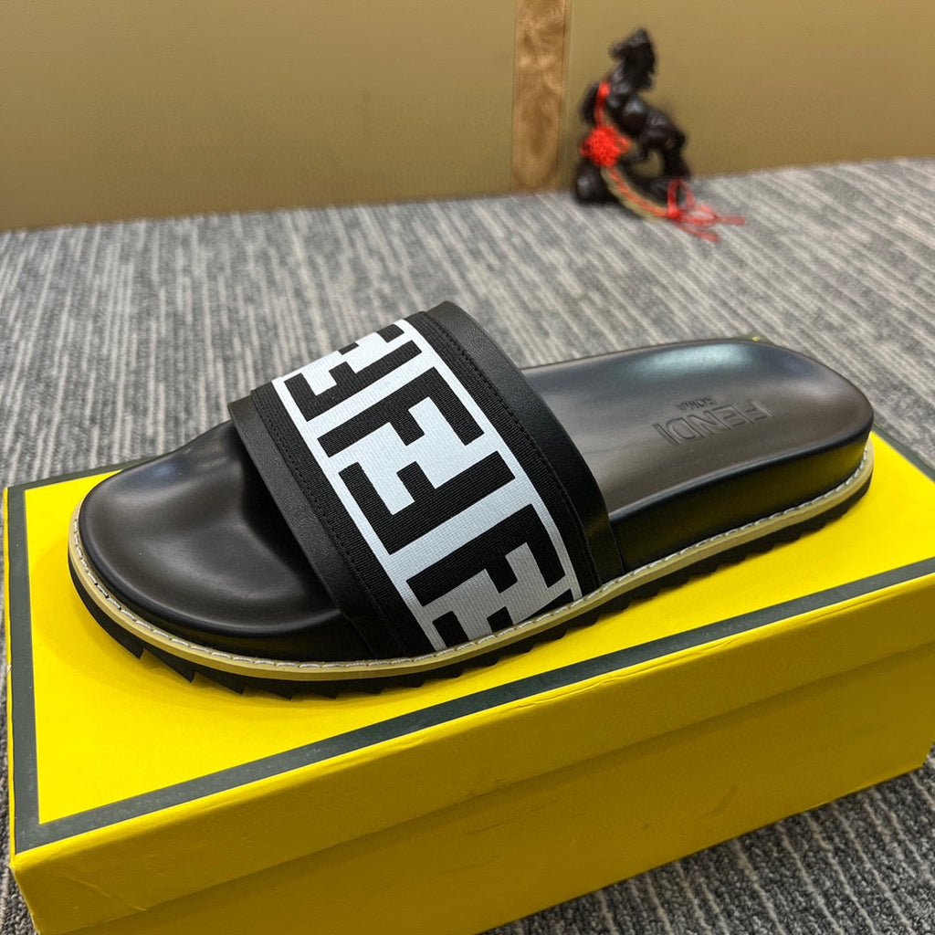 5XF103Z Popular Slippers