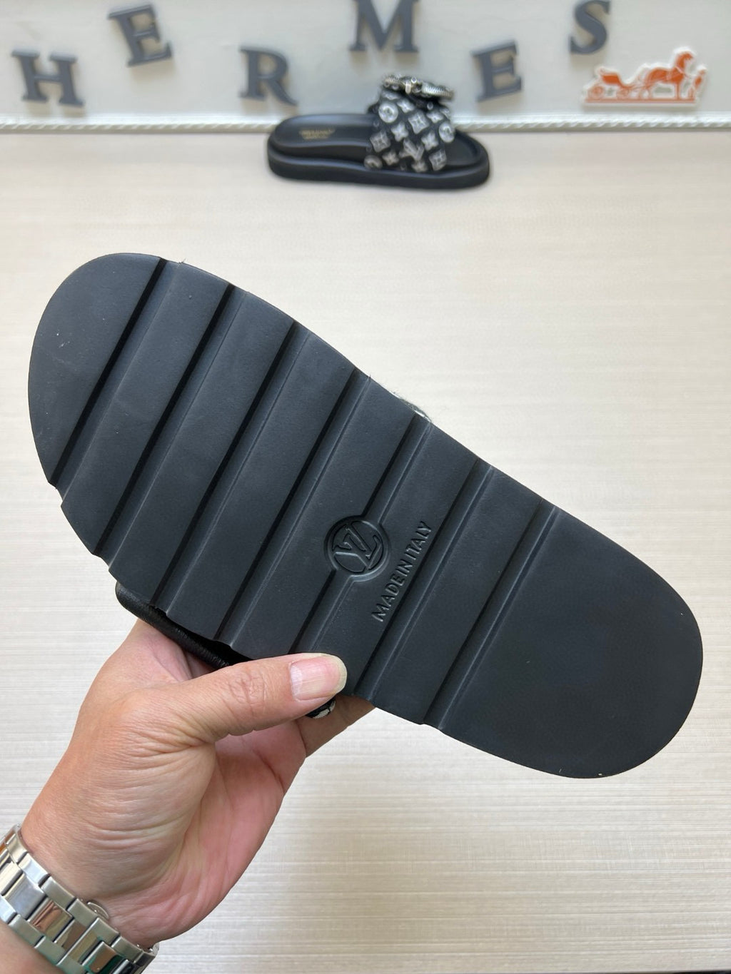 5QE1Z Popular Slippers