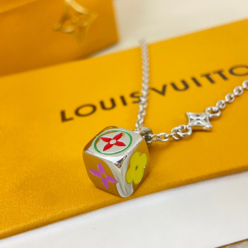 55QE214X Popular Necklace
