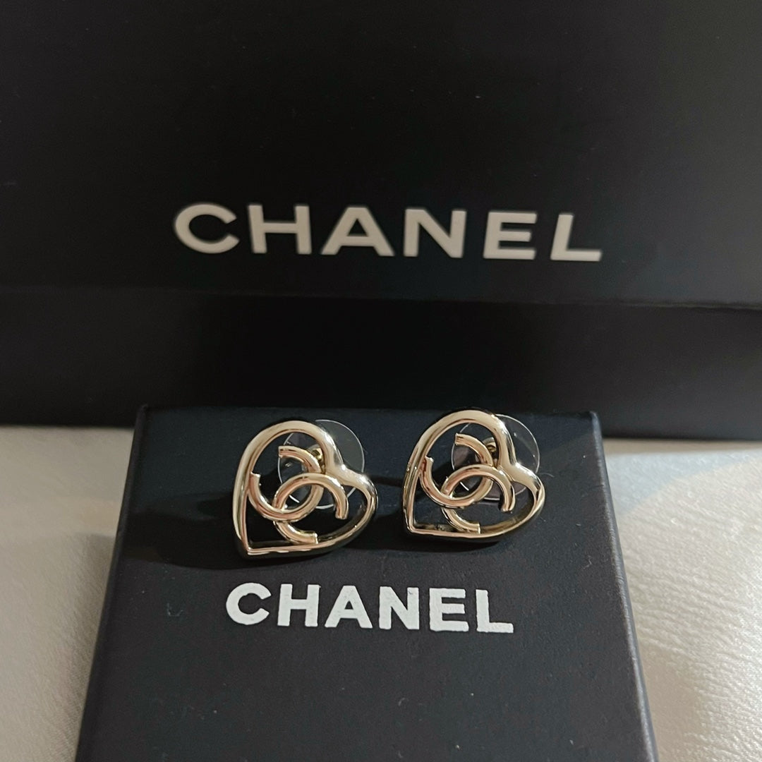 14C218E Popular Earrings