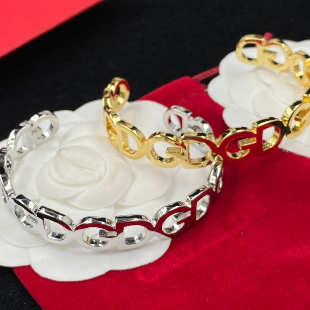 1XA587K  Popular Bracelets
