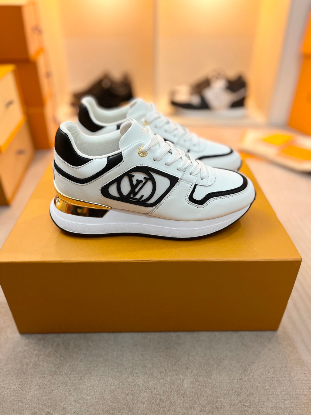 Z2P36E60 Popular high-quality leather Shoes