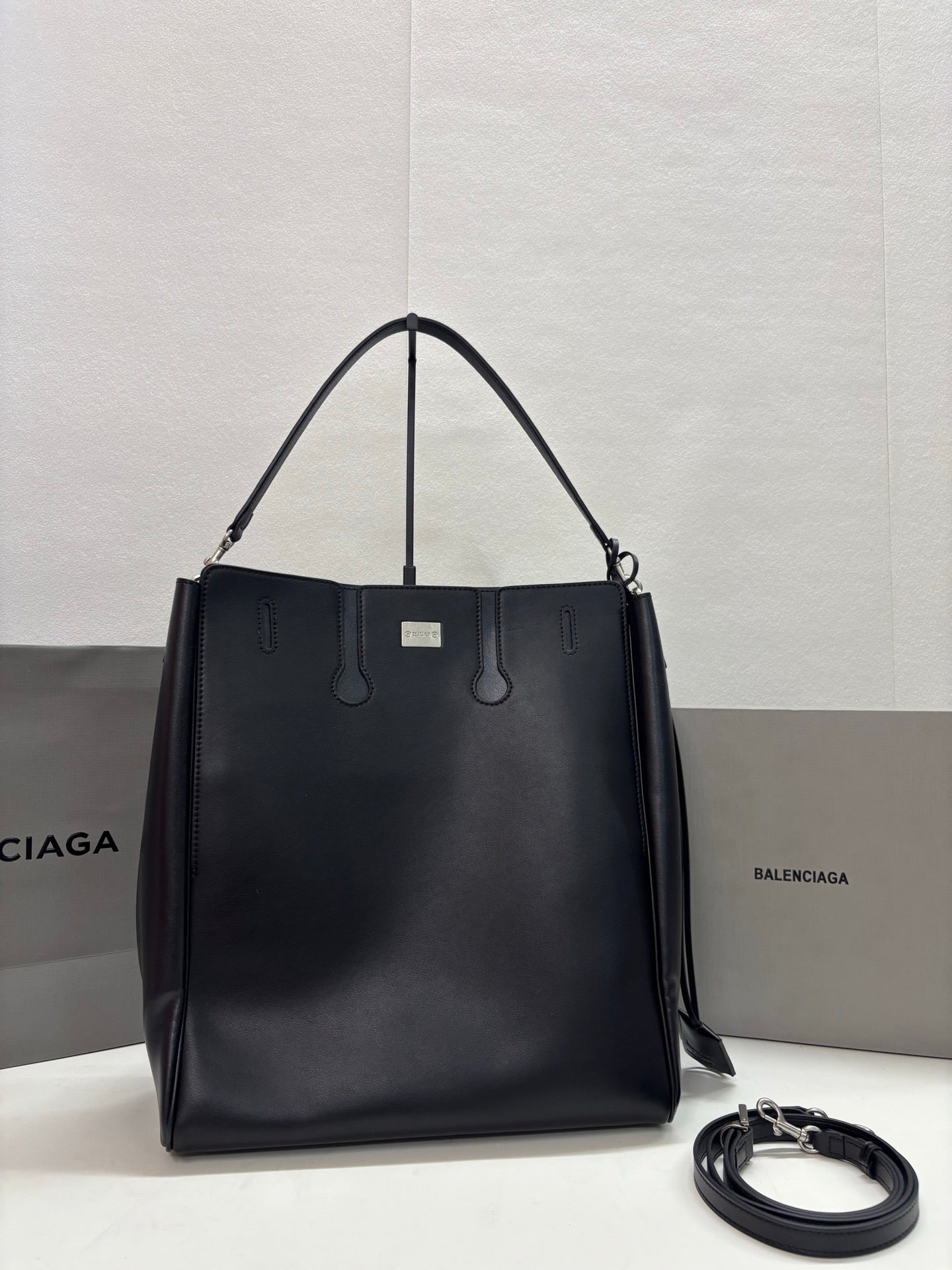 136PJ121B Popular leather bag