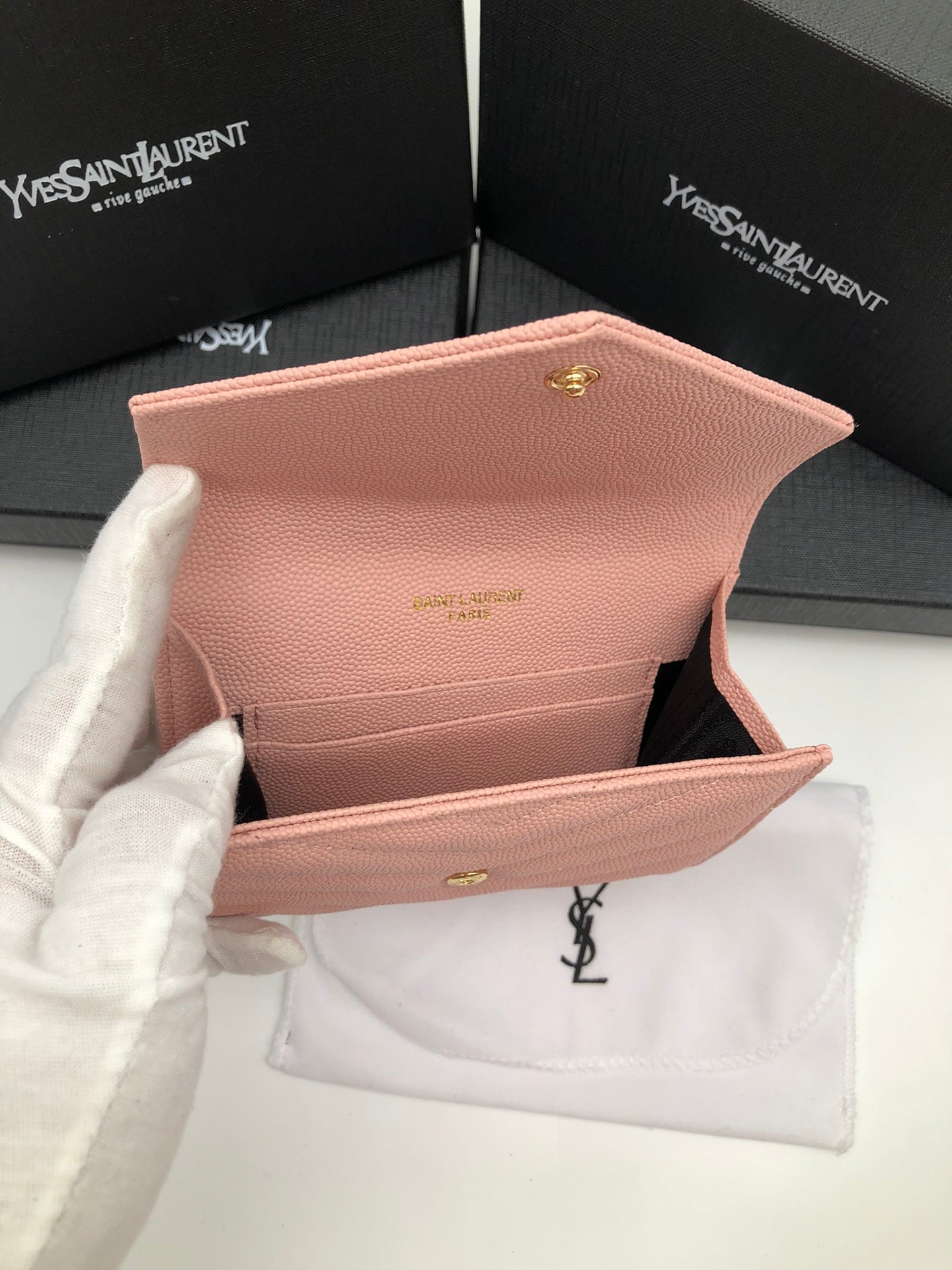 136PSL13B Popular card holder