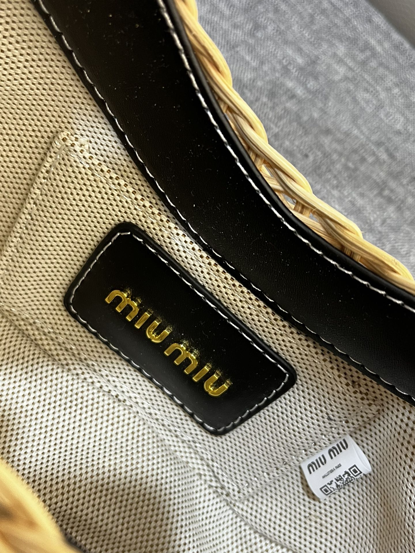 146PA119B Popular woven bag