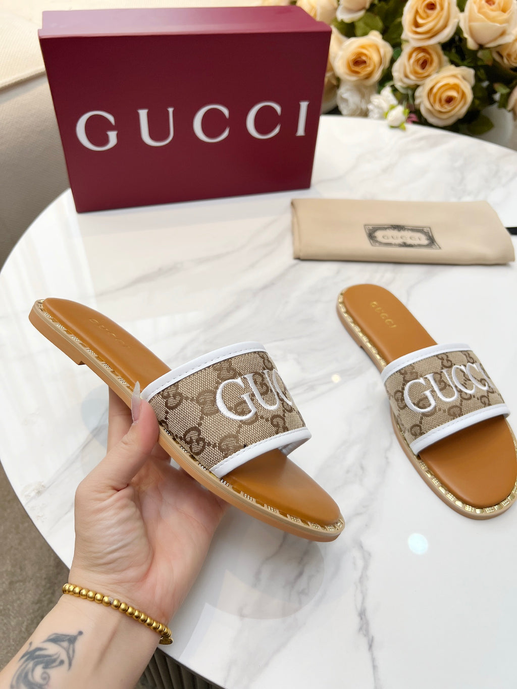 255QB29Z Popular Slippers