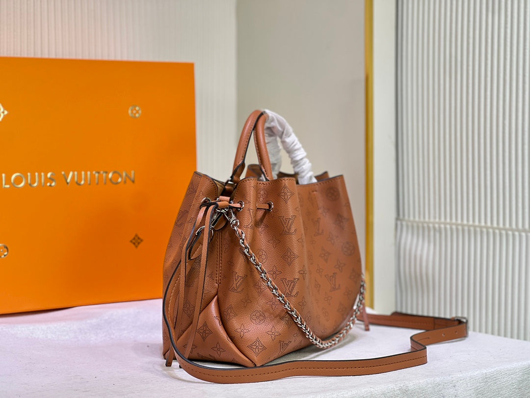 15XE13B Popular  leather bag)