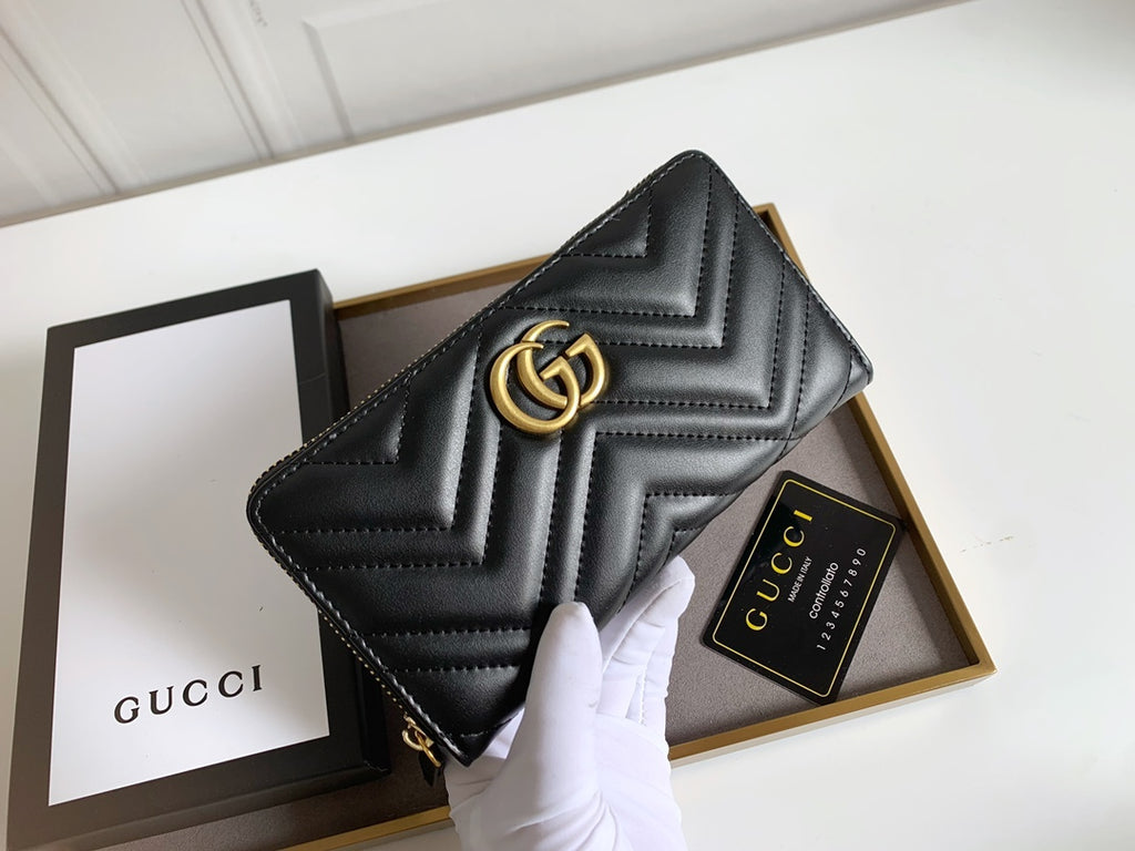1XB81B Popular leather wallets