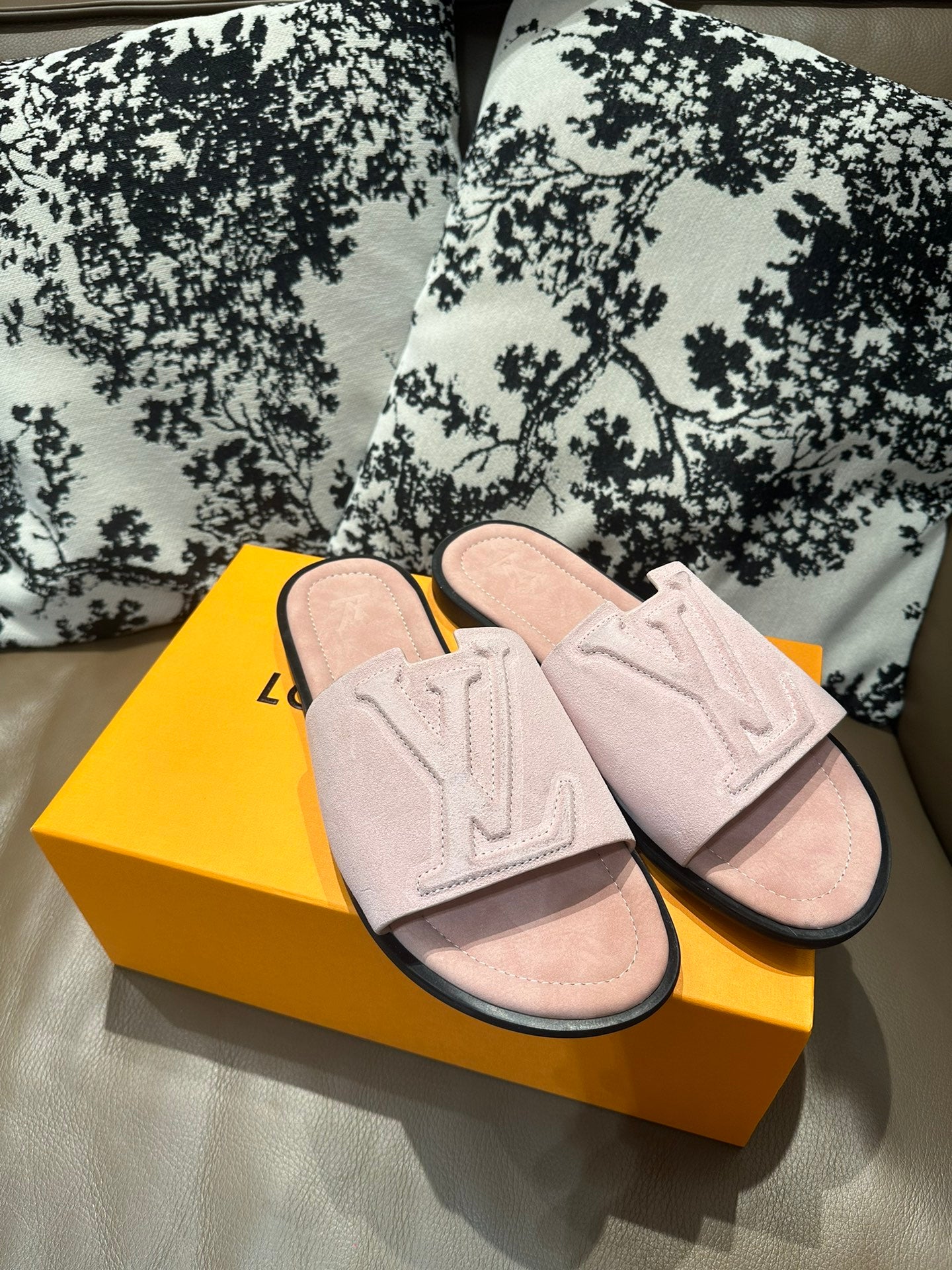 285ZE25Z  Popular leather Shoes