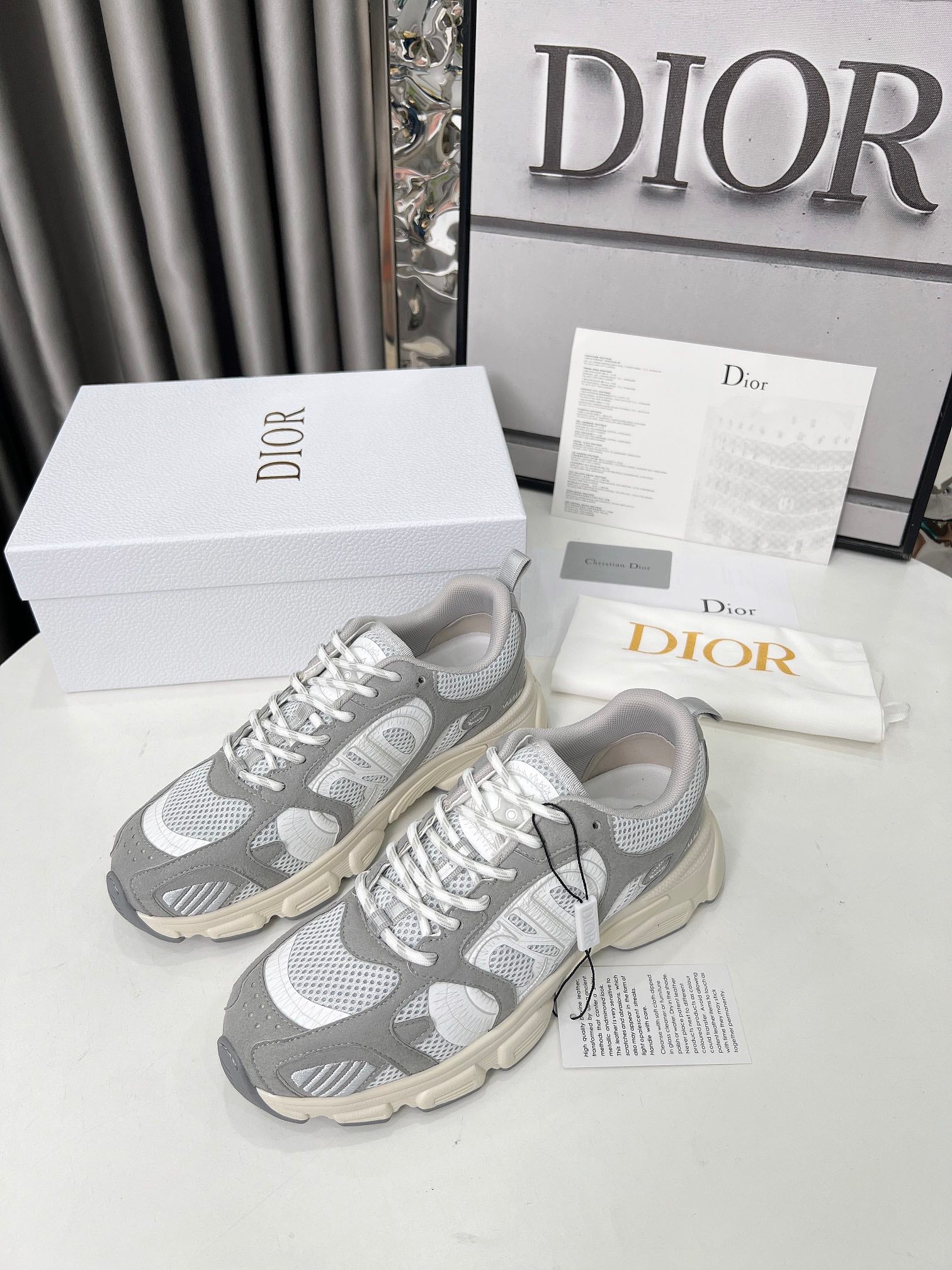 2105QD314Z Popular high-quality Shoes