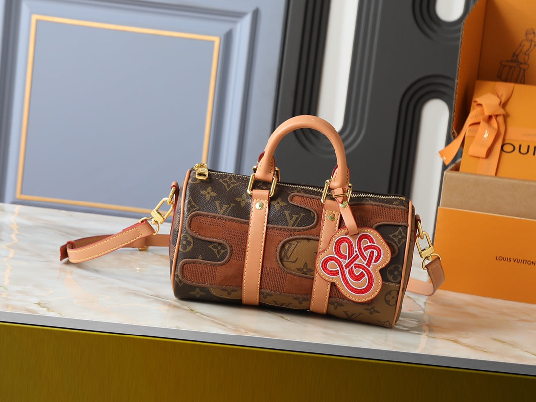 146PE31B Popular leather bag