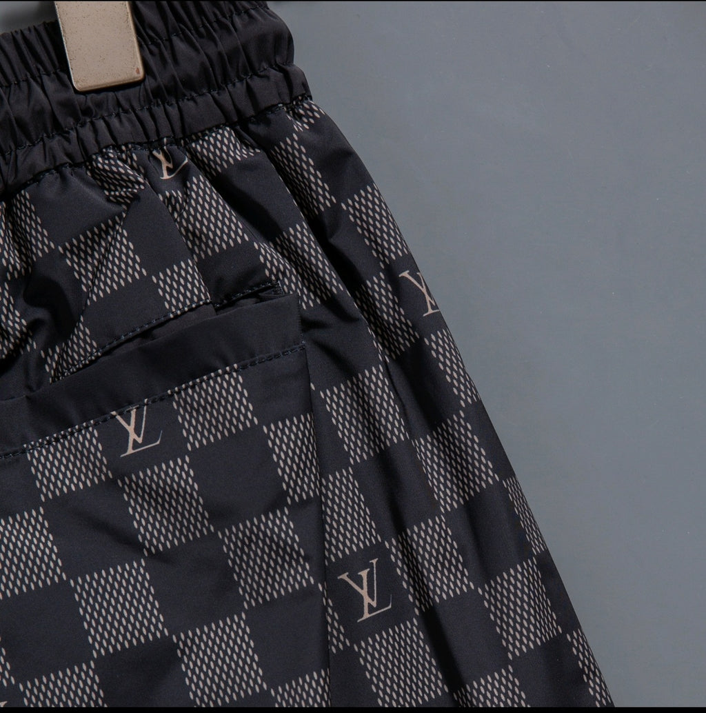 136NE23U Popular shorts