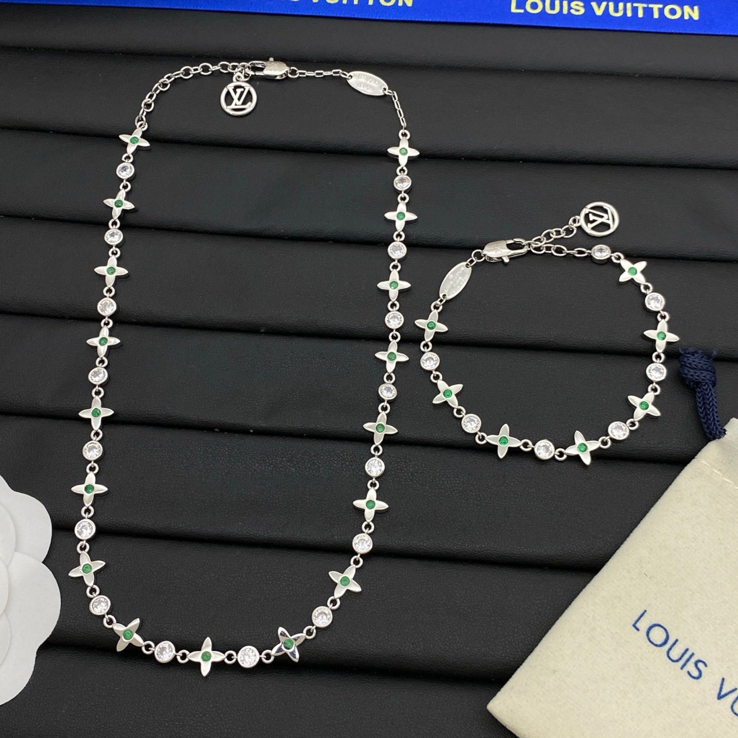 X1N36E13X Popular  Necklaces  Bracelets