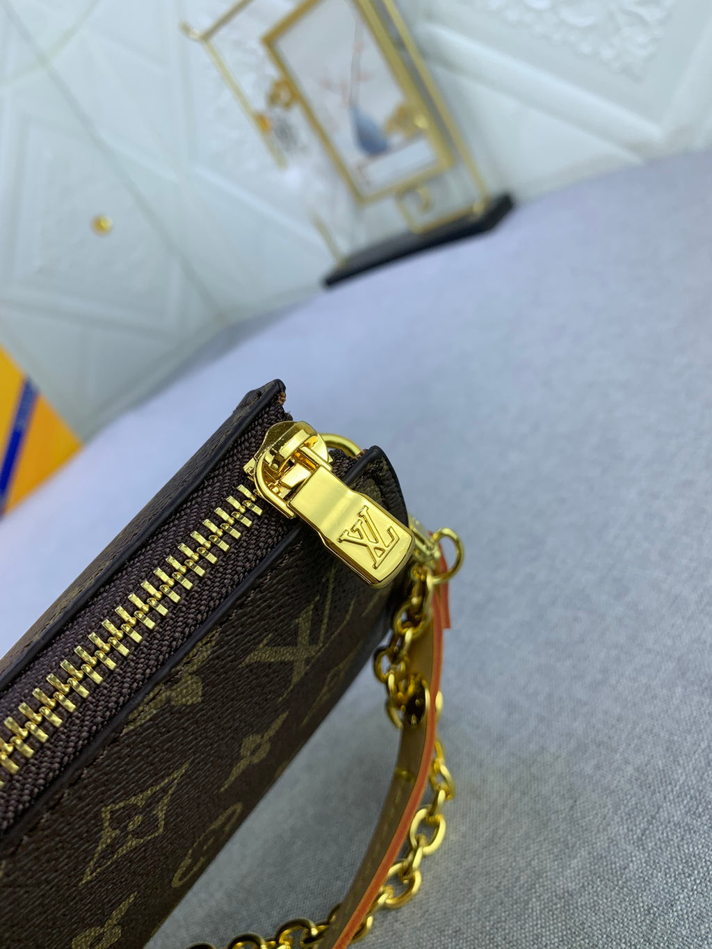 1XE275B Popular  leather bag 