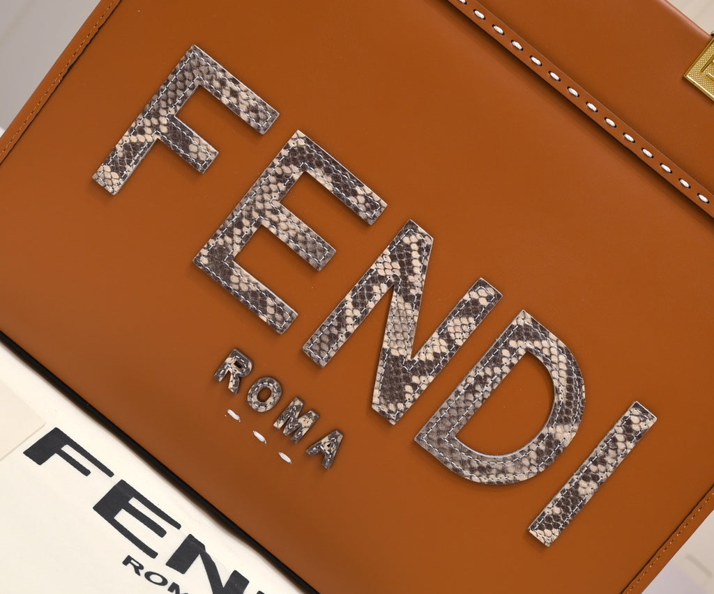 136PF104B Popular leather bag
