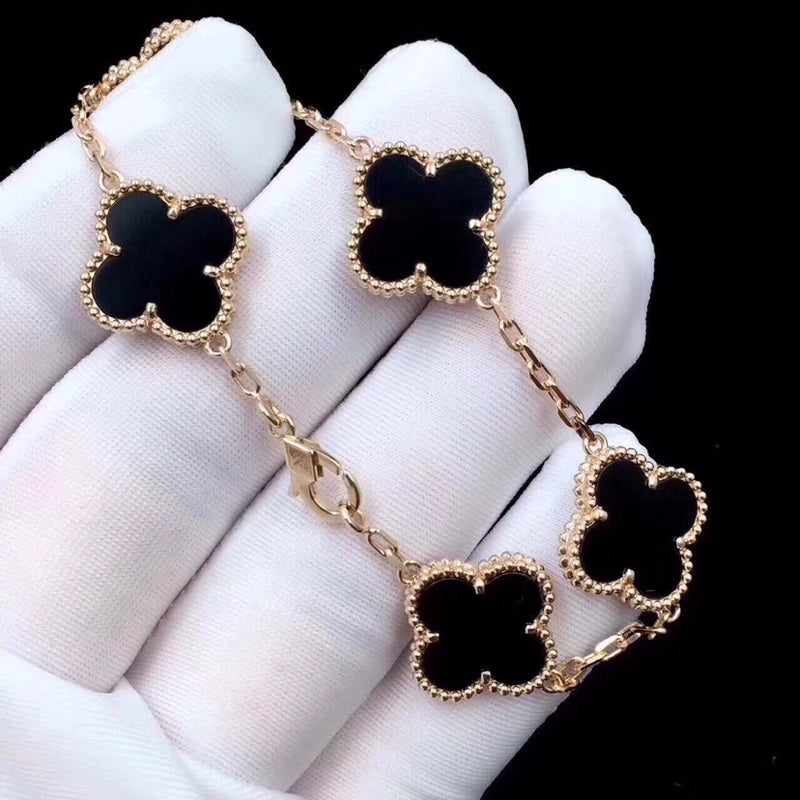5XVA180K  Popular bracelets 5 flowers normal size1.5cm flower